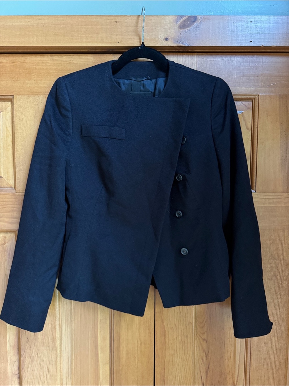 Akris Punto deep navy cashmere Button jacket